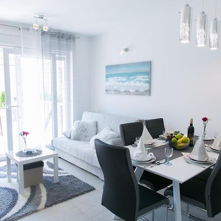 Navi Apartment Kaštela Екстериор снимка