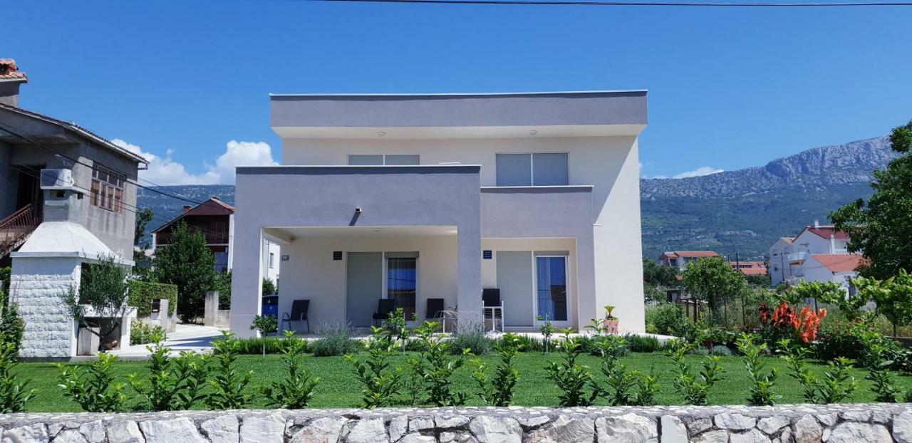 Navi Apartment Kaštela Екстериор снимка