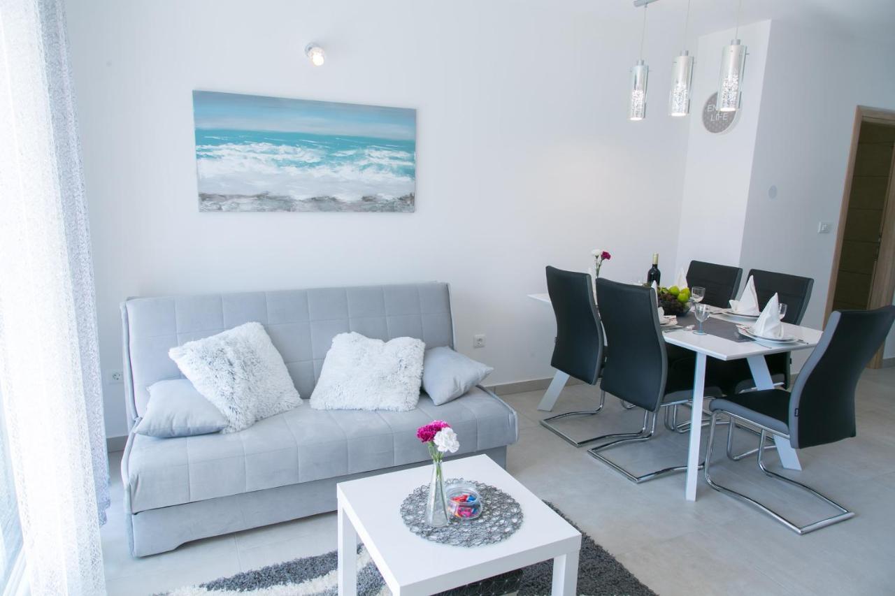 Navi Apartment Kaštela Екстериор снимка